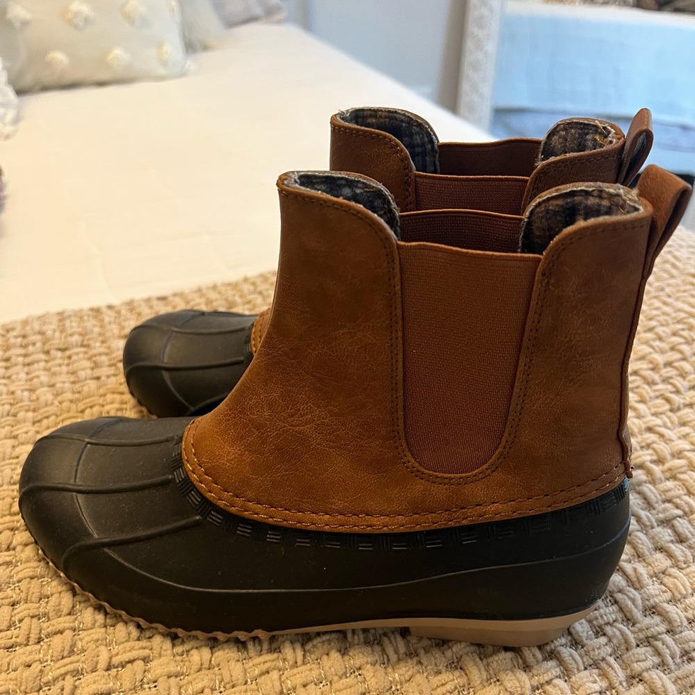 Magellan Outdoors Brown and Black Winter Boots
